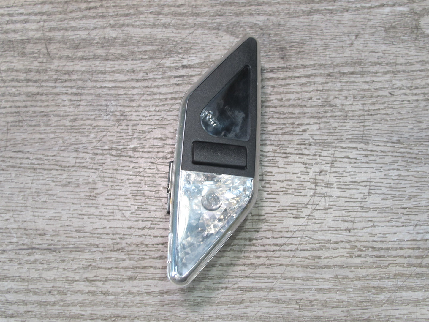 04-06 BMW E46 Coupe Set of 2 Rear Overhead Interior MAP Reading Light Lamp OEM