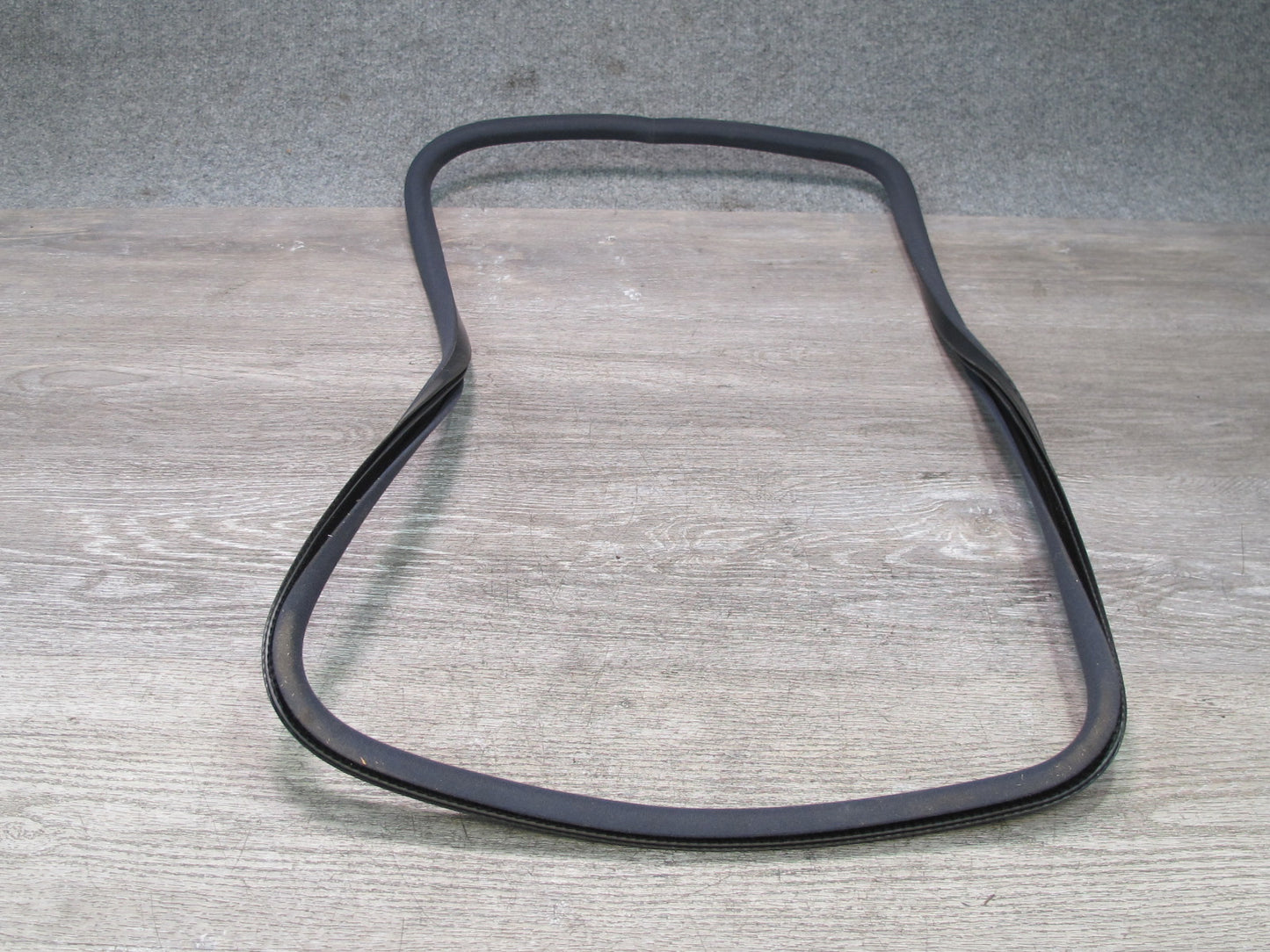 01-06 BMW E46 325Ci 330Ci Coupe Sunroof Weatherstrip Rubber Seal Gasket OEM