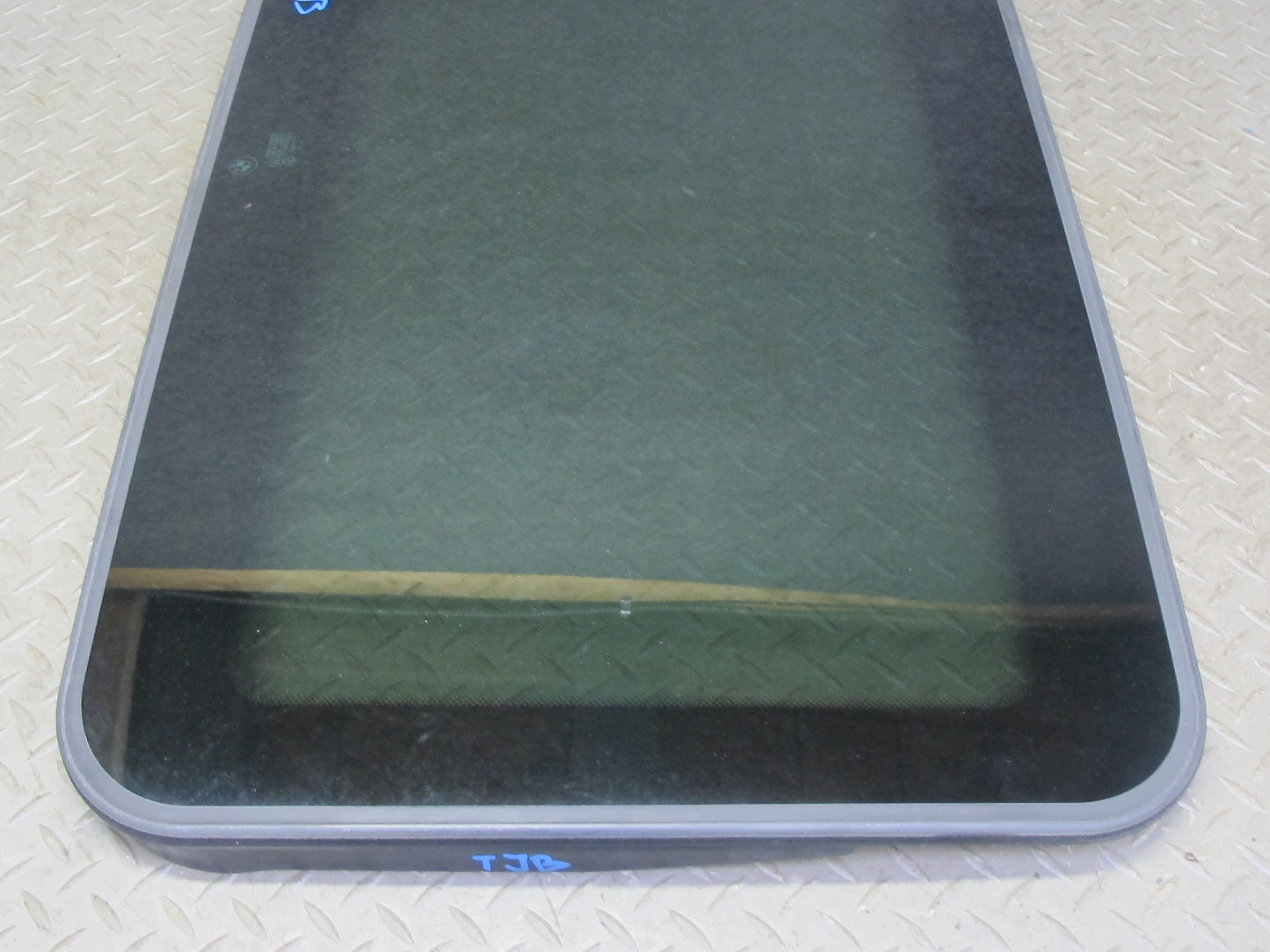 01-06 BMW E46 325Ci 330Ci Coupe Sunroof Glass Window Panel 8223191 OEM