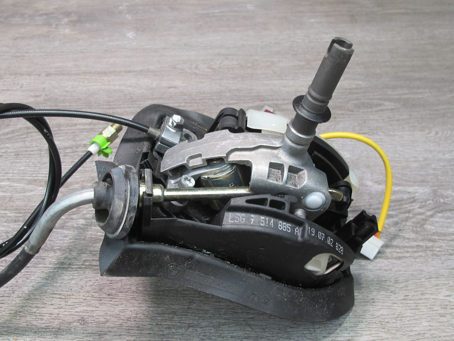 03-05 BMW E85 Z4 Automatic Transmission Gear Shifter Selector 7514885 OEM