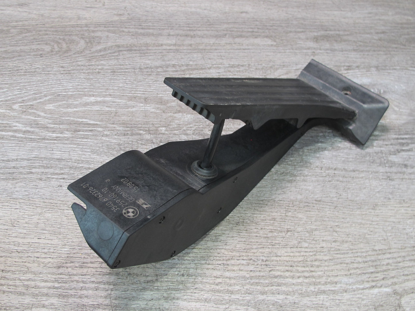 03-05 BMW E85 Z4 M54 A/T Gas Acceleration Pedal 6762326 OEM