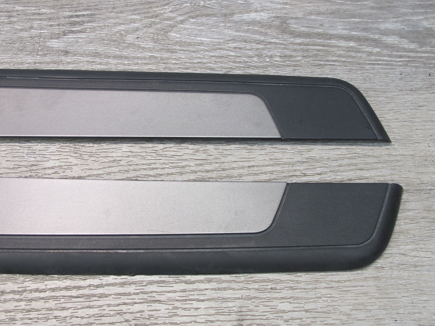 03-16 BMW E89 E86 E85 Z4 Set of 2 Left & Right Door Sill Scuff Plate Trim OEM