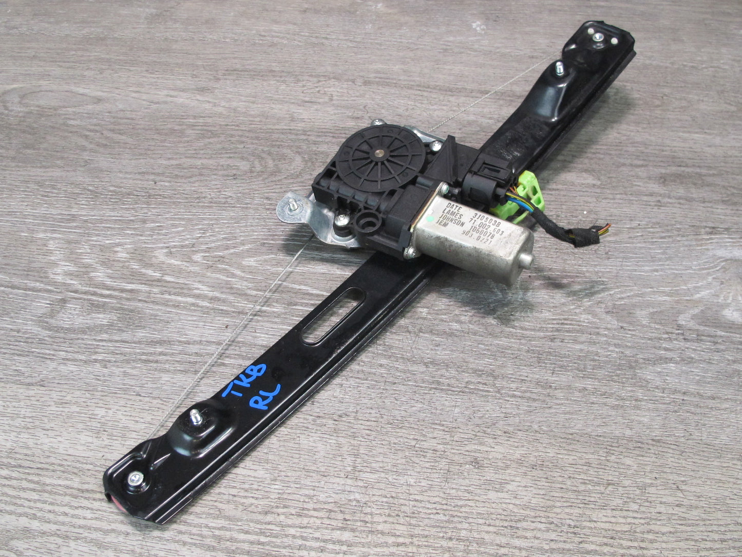 2008-2013 BMW E90 M3 328i 335i Rear Left Door Window Regulator w Motor