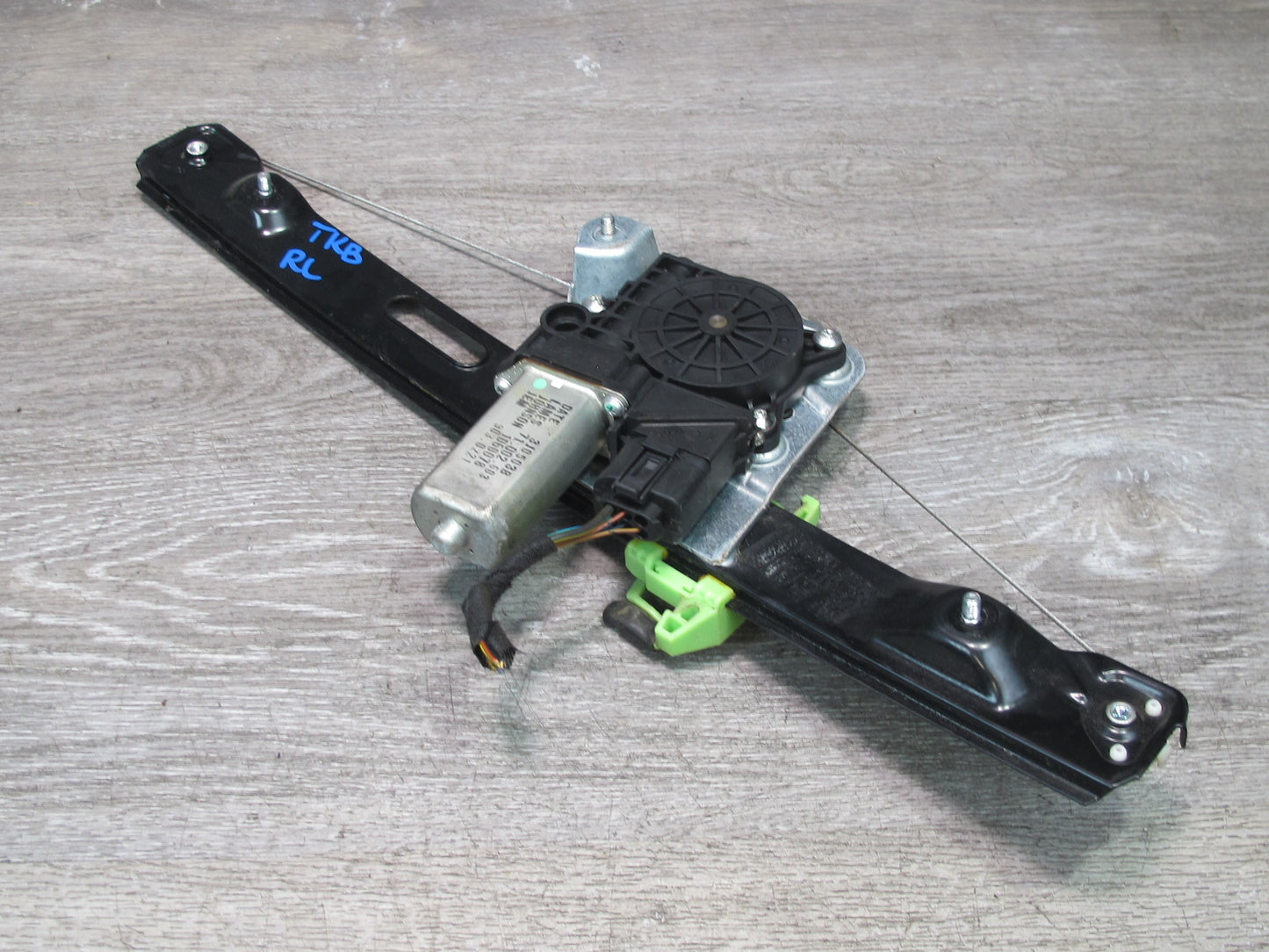 2008-2013 BMW E90 M3 328i 335i Rear Left Door Window Regulator w Motor