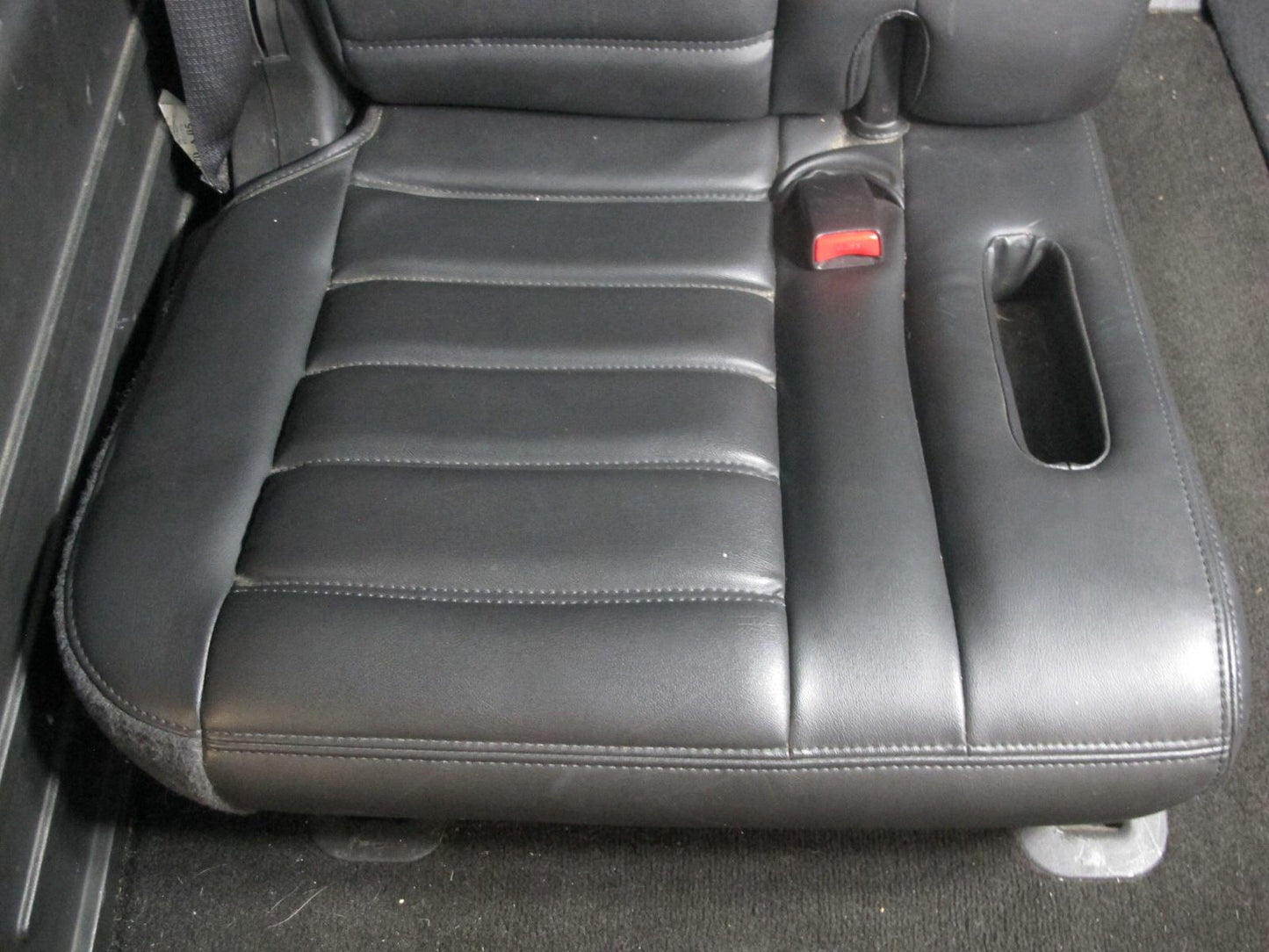 03-07 Hummer H2 Rear 3RD ROW Right Passenger Side Leather Seat Set of 2 Black