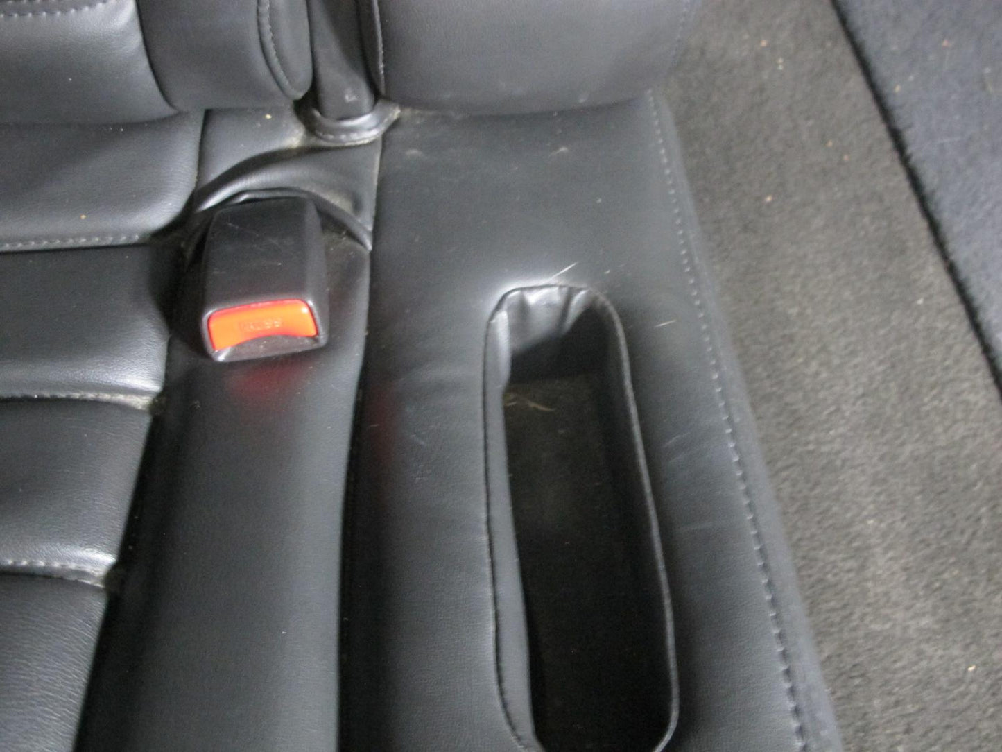 03-07 Hummer H2 Rear 3RD ROW Right Passenger Side Leather Seat Set of 2 Black