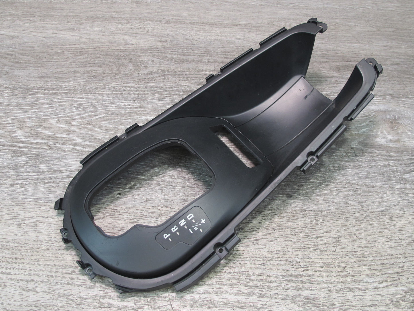 04-05 BMW E85 Z4 A/T Center Console Trim w Shifter Trim Black OEM