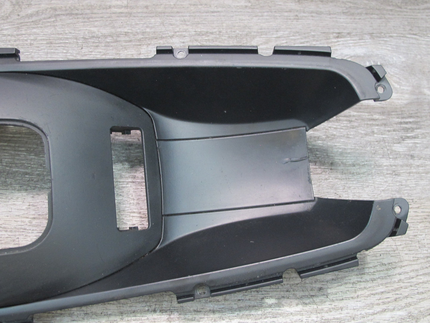 04-05 BMW E85 Z4 A/T Center Console Trim w Shifter Trim Black OEM