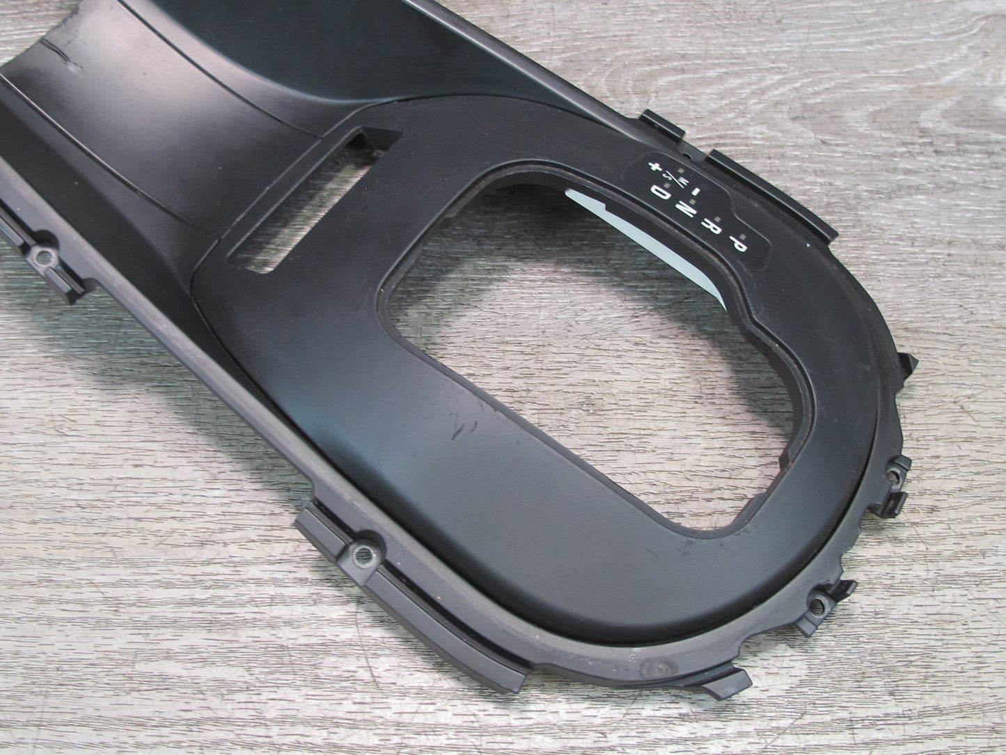 04-05 BMW E85 Z4 A/T Center Console Trim w Shifter Trim Black OEM