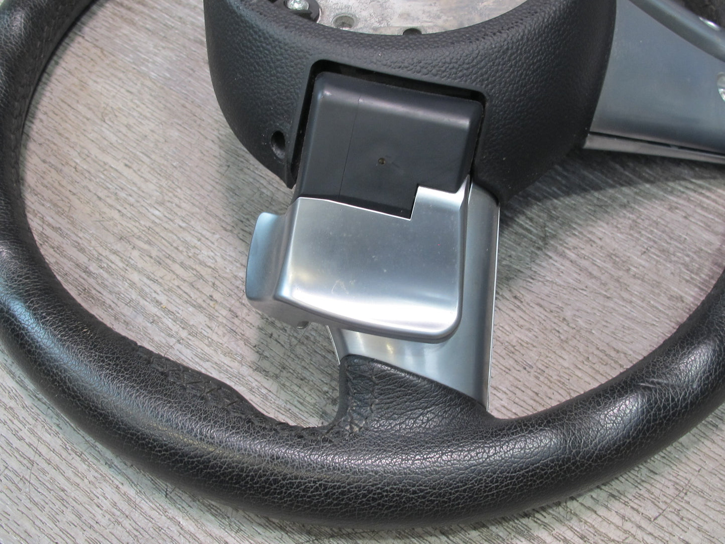 07-08 BMW E86 E85 Z4 A/T Leather Sport Multifunction Steering w Paddles OEM