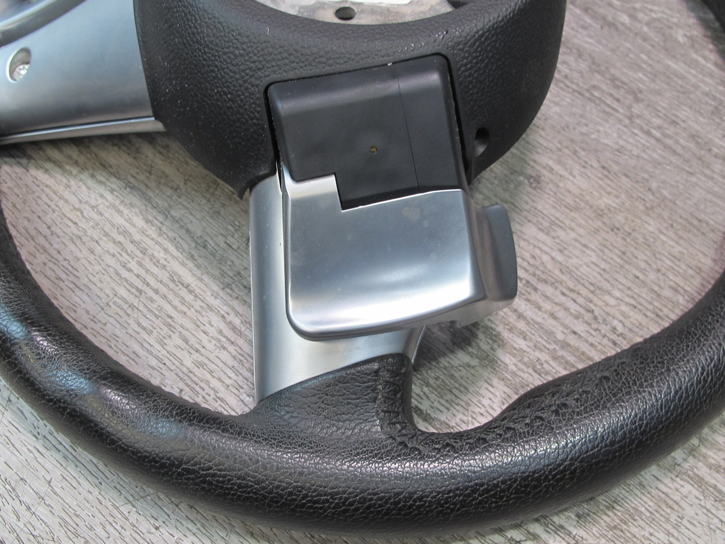 07-08 BMW E86 E85 Z4 A/T Leather Sport Multifunction Steering w Paddles OEM
