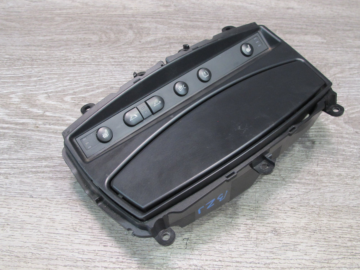 04-08 BMW E85 Z4 Center Console Ashtray w  TOP Heated Seats Switch Panel OEM