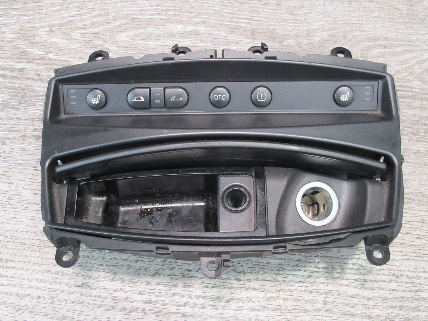 04-08 BMW E85 Z4 Center Console Ashtray w  TOP Heated Seats Switch Panel OEM