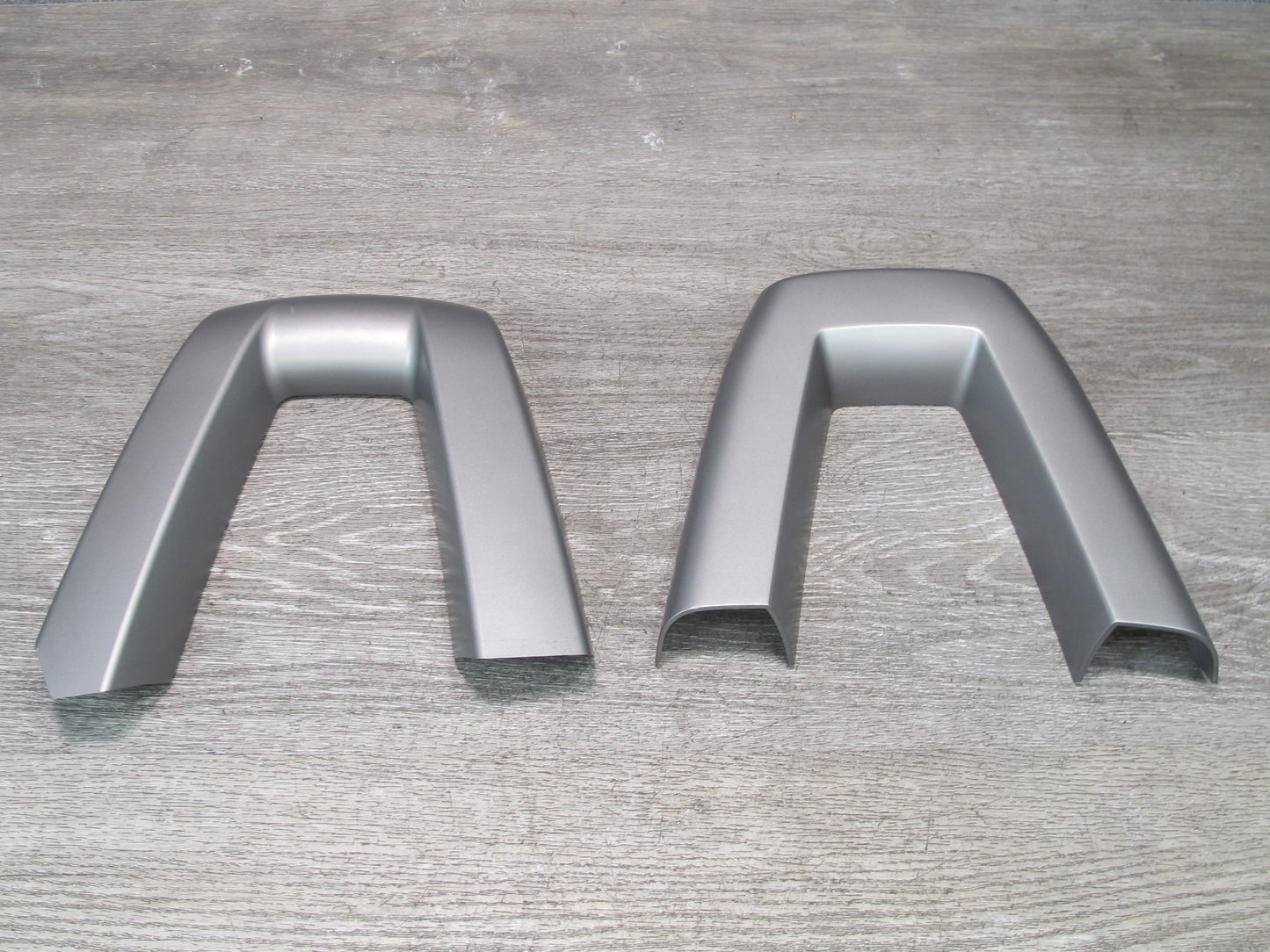 03-08 BMW E85 Z4 Set of 2 Rear Left Roll Bar Trim Cover OEM