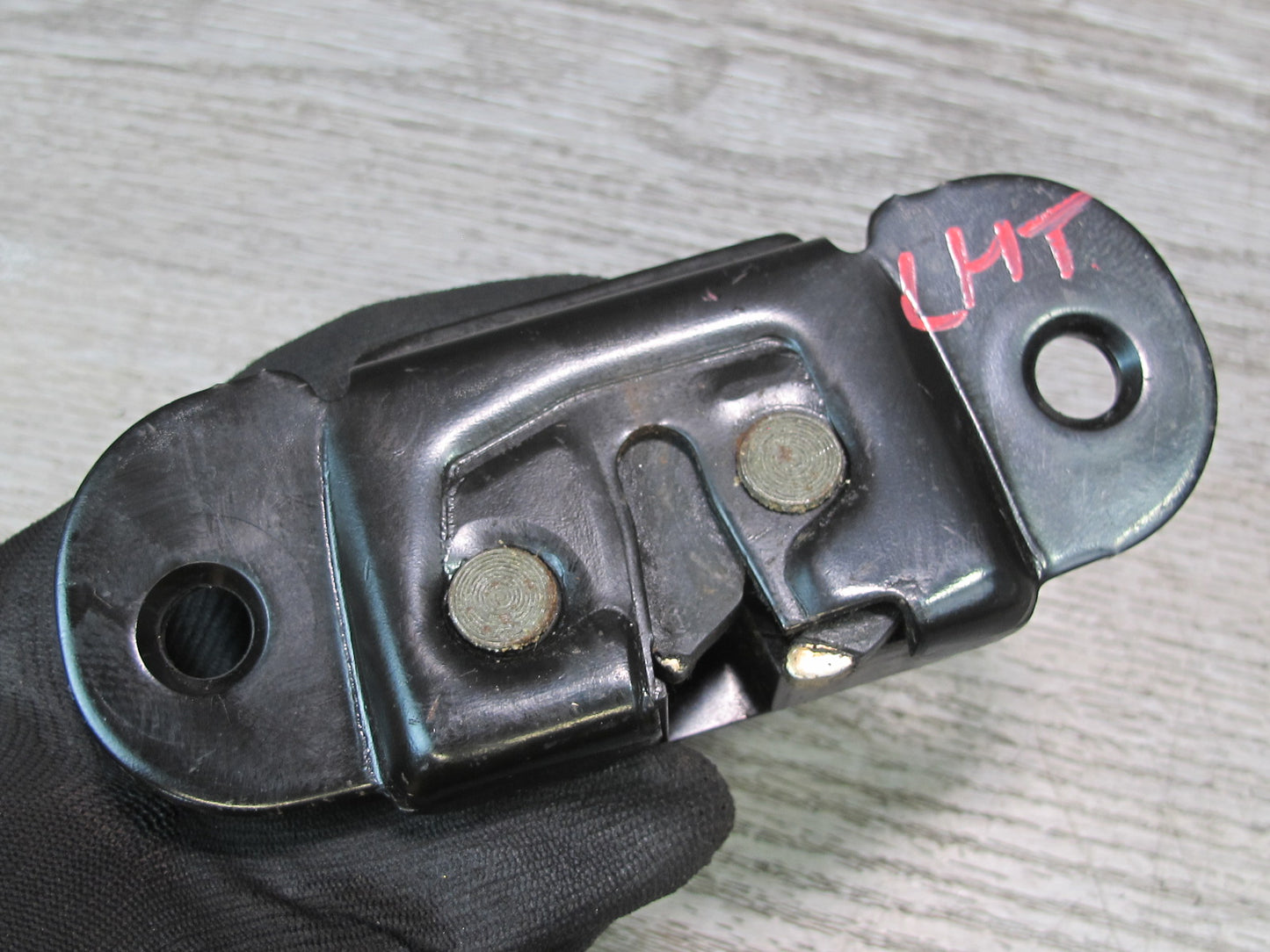 2003-2009 Hummer H2 Rear Trunk Lid Tailgate Liftgate Trunk Lock Latch Set