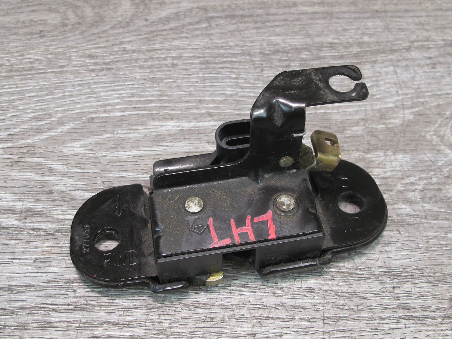 2003-2009 Hummer H2 Rear Trunk Lid Tailgate Liftgate Trunk Lock Latch Set