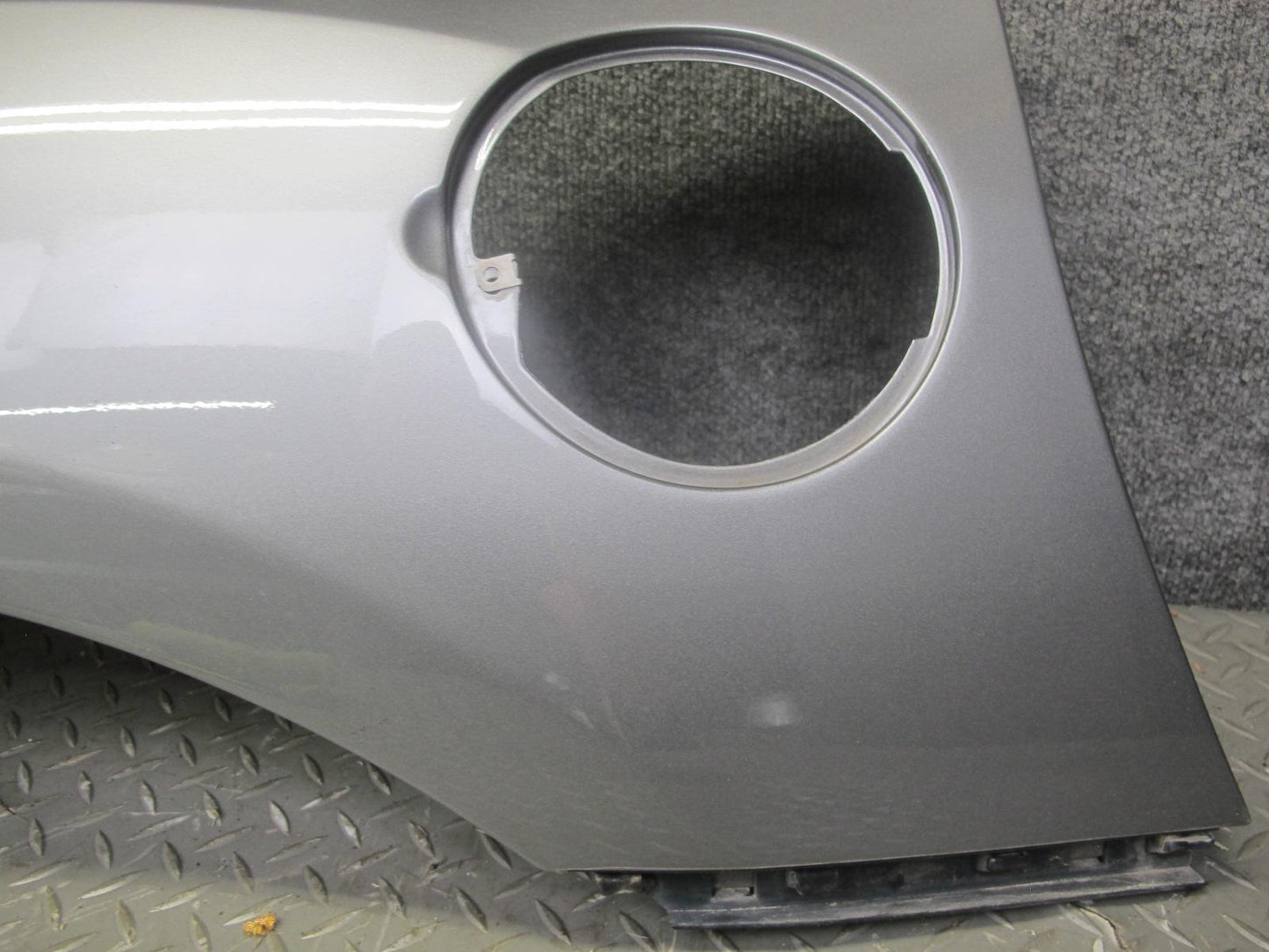 03-08 BMW E85 Z4 Rear Right Quarter Fender Shell Cover Panel w Trunk Hinge OEM