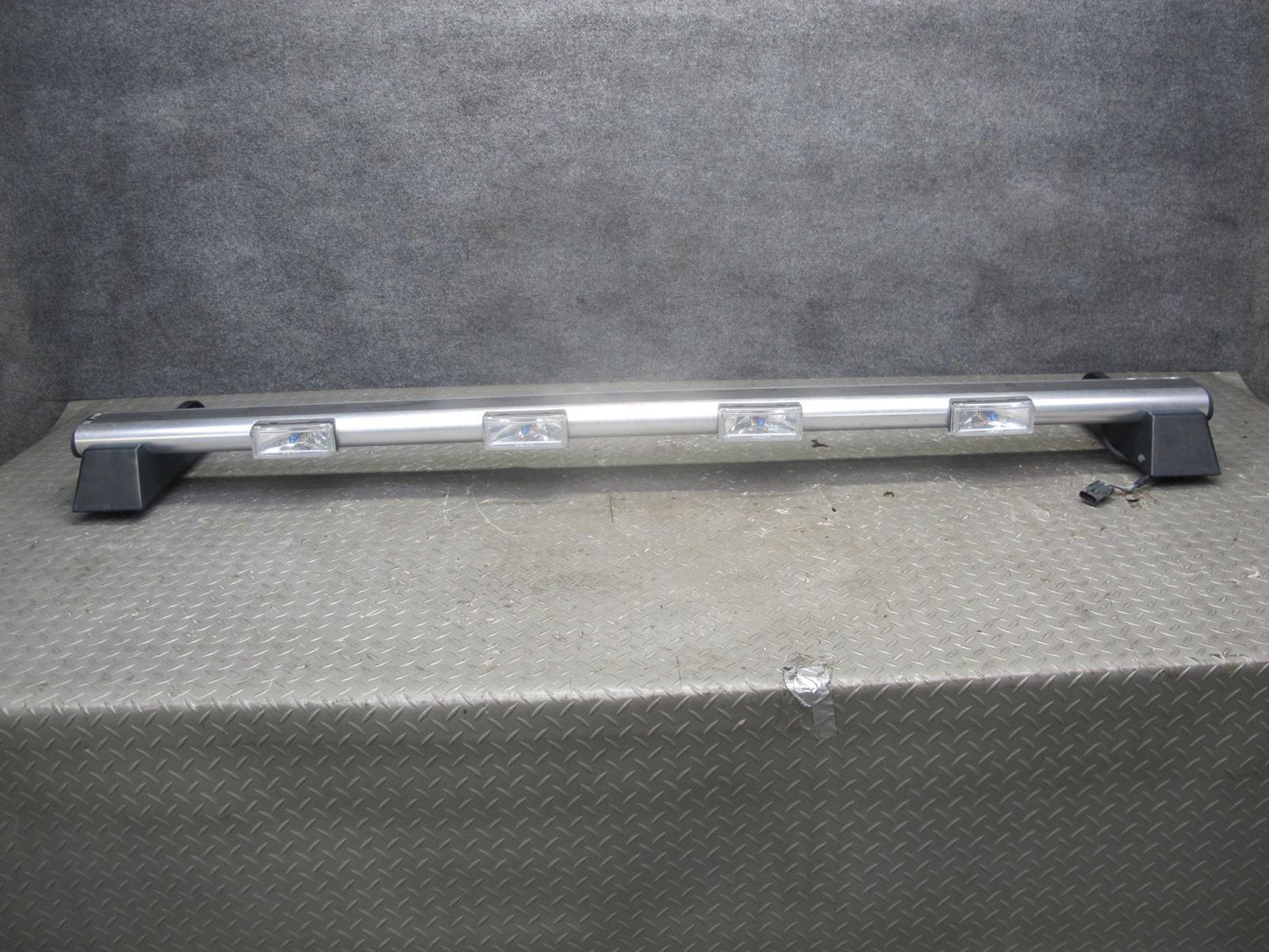 2003-2009 Hummer H2 Upper Roof Luggage Rack Rail Cross Cargo Bar Set of 3
