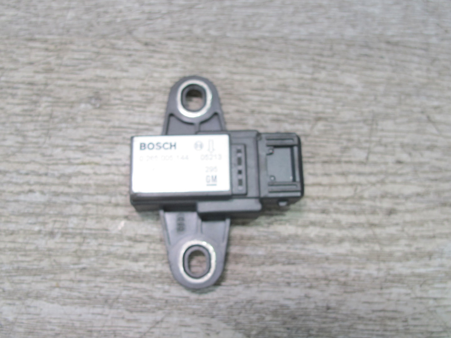 2003-2007 Hummer H2 YAW Turn Rate Acceleration Speed Sensor 15181002
