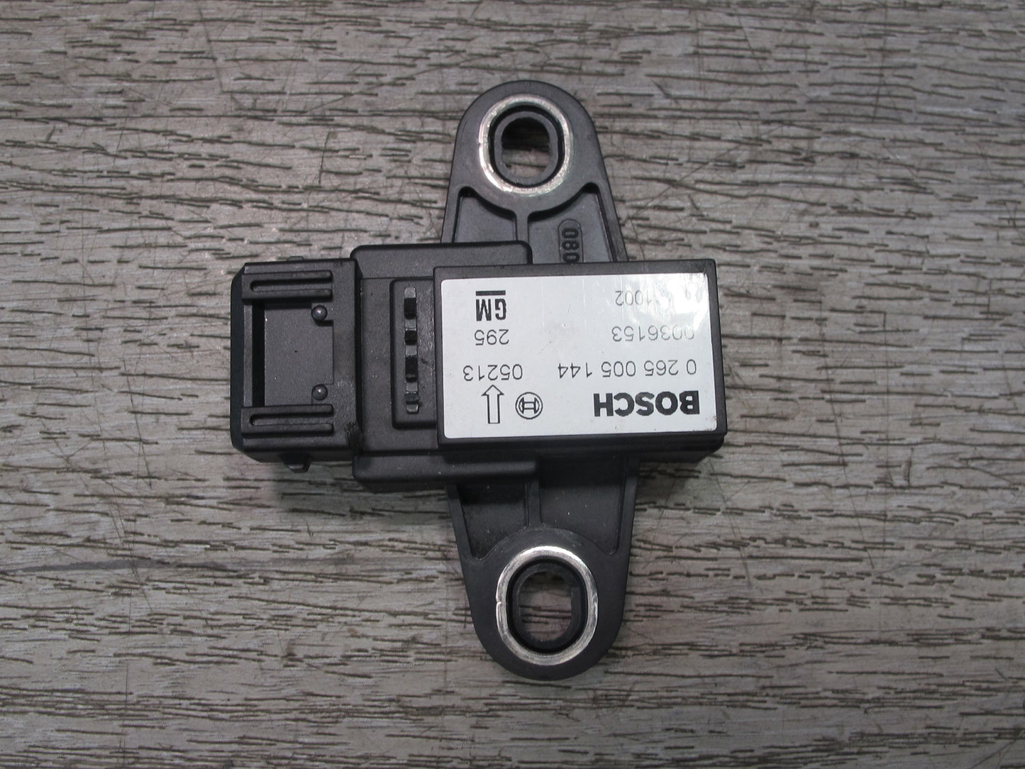 2003-2007 Hummer H2 YAW Turn Rate Acceleration Speed Sensor 15181002
