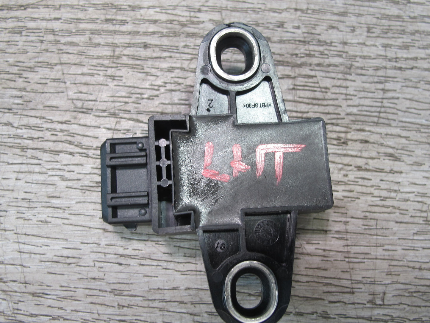 2003-2007 Hummer H2 YAW Turn Rate Acceleration Speed Sensor 15181002