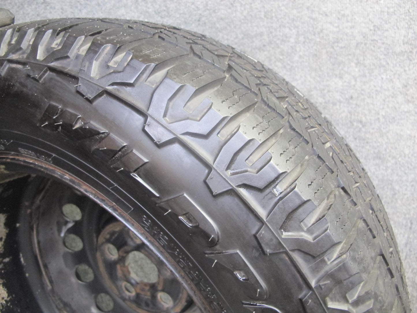 97-03 VW Eurovan T4 R16 16" Steel Wheel Rim 16x7J ET49 5x112 w 215/65 102H Tire