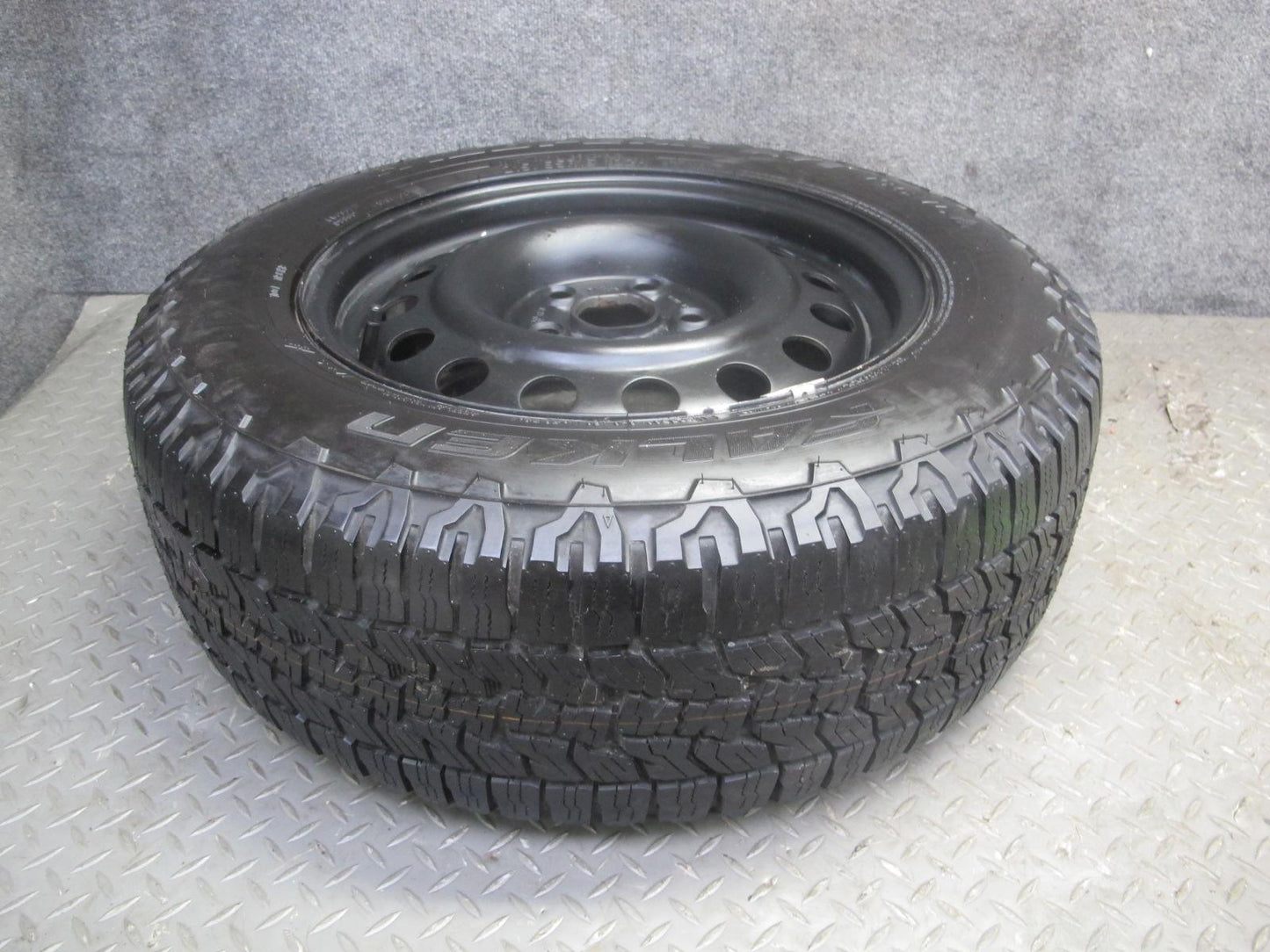 97-03 VW Eurovan T4 R16 16" Steel Wheel Rim 16x7J ET49 5x112 w 215/65 102H Tire