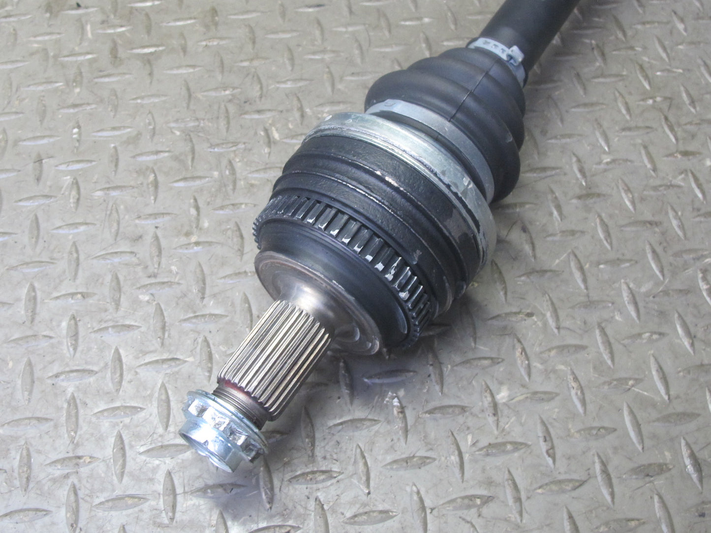 03-05 BMW E85 Z4 A/T Rear Left Side Axle Output Shaft GKN 304740