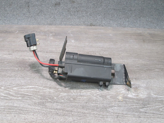 2003-2009 Hummer H2 Windshield Washer Fluid Heater Assembly