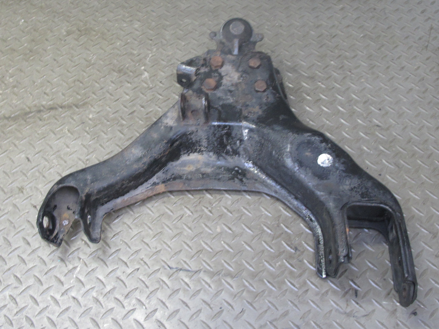 99-01 Isuzu Vehicross Front Right Suspension Lower Control Arm OEM