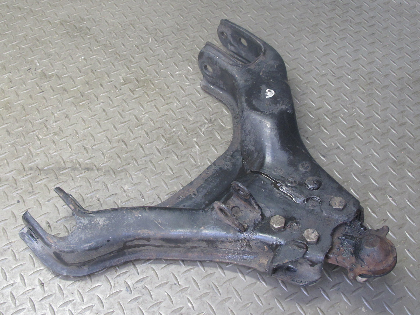 99-01 Isuzu Vehicross Front Left Suspension Lower Control Arm OEM