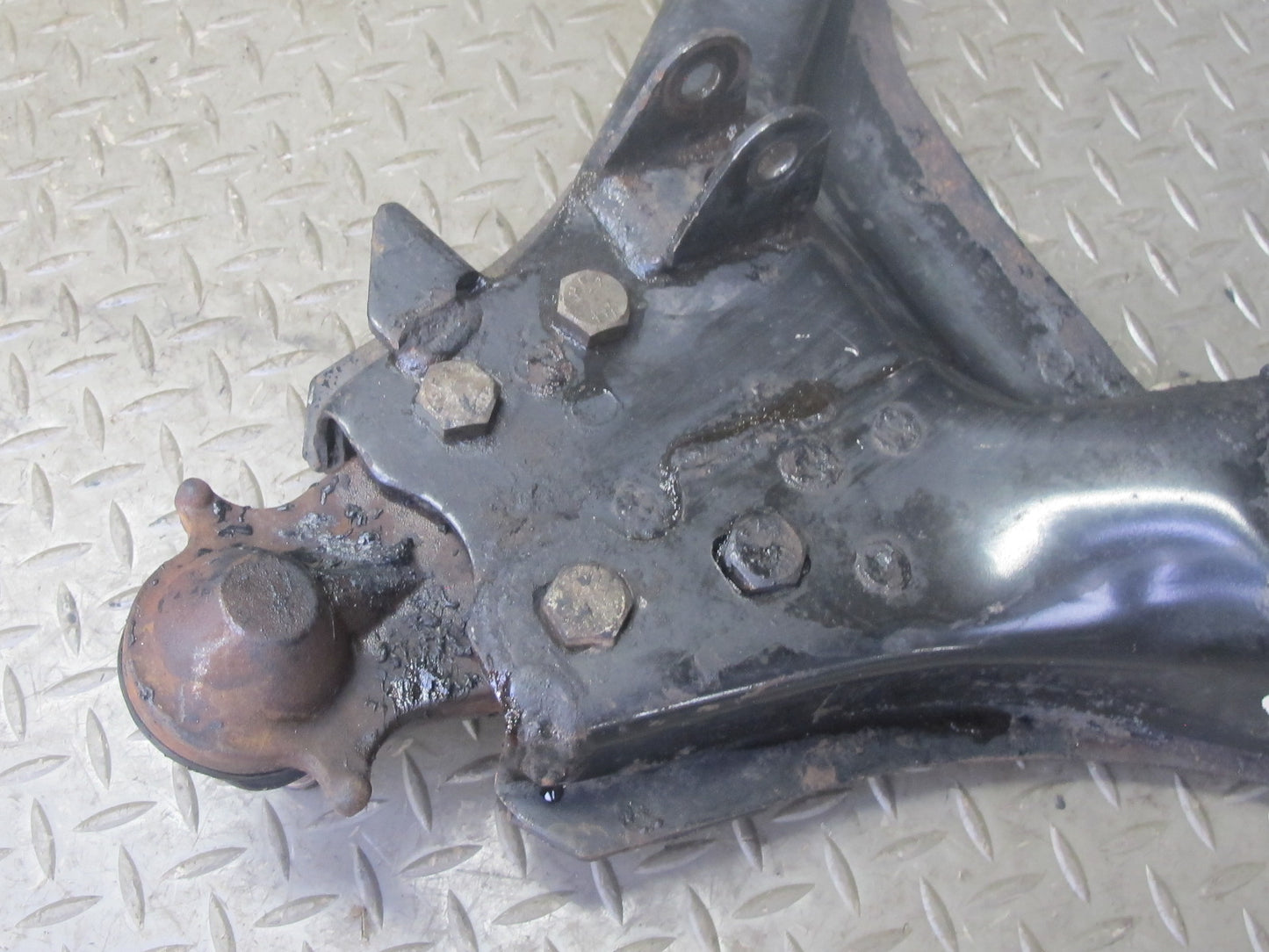 99-01 Isuzu Vehicross Front Left Suspension Lower Control Arm OEM