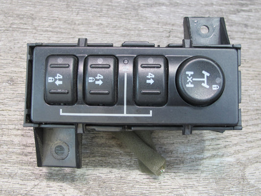 2003-2007 Hummer H2 Transfer Case Control Button Switch