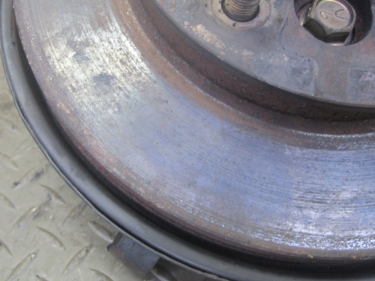 99-01 Isuzu Vehicross Front Left Spindle Knuckle Wheel Hub w Brake Rotor OEM