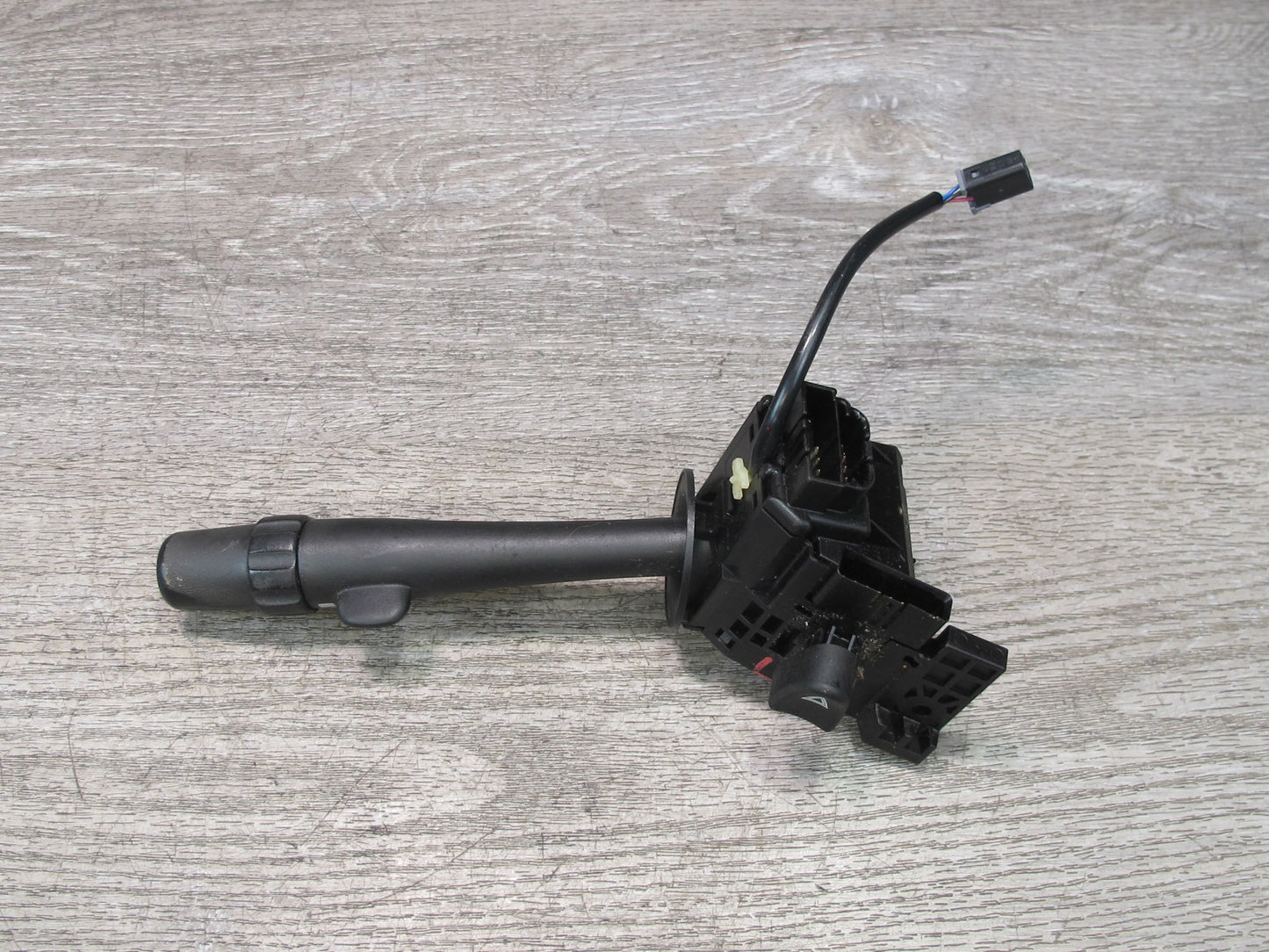 2003-2007 Hummer H2 Steering Column Turn Signal Cruise Control Wiper Switch