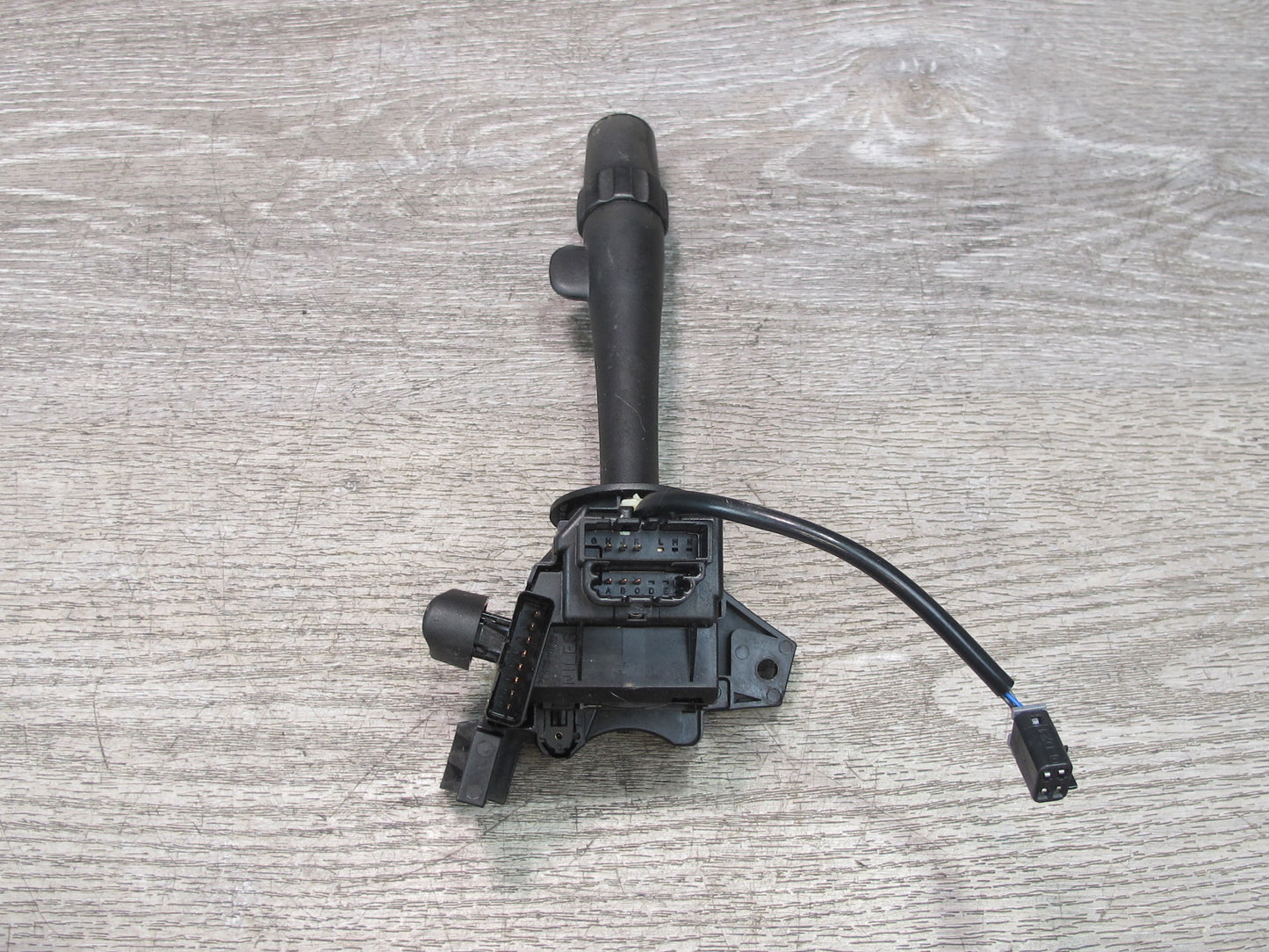 2003-2007 Hummer H2 Steering Column Turn Signal Cruise Control Wiper Switch