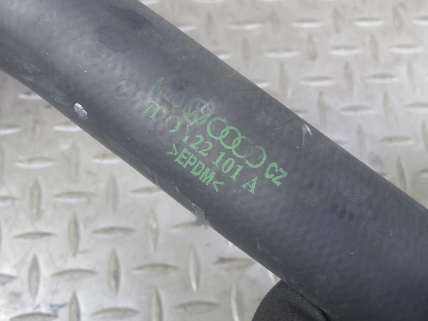 01-03 VW Eurovan T4 2.8L Engine Coolant Hose Pipe Line Set OEM