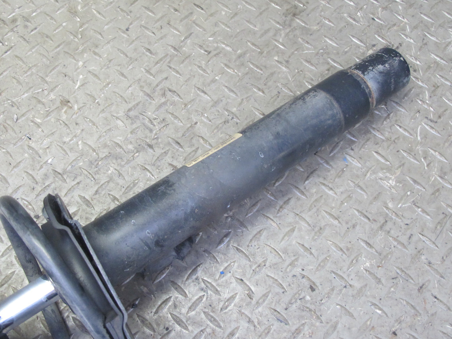 01-06 BMW E46 330Ci ZHP Sedan Coupe Front Right Sport Strut Shock Absorber OEM