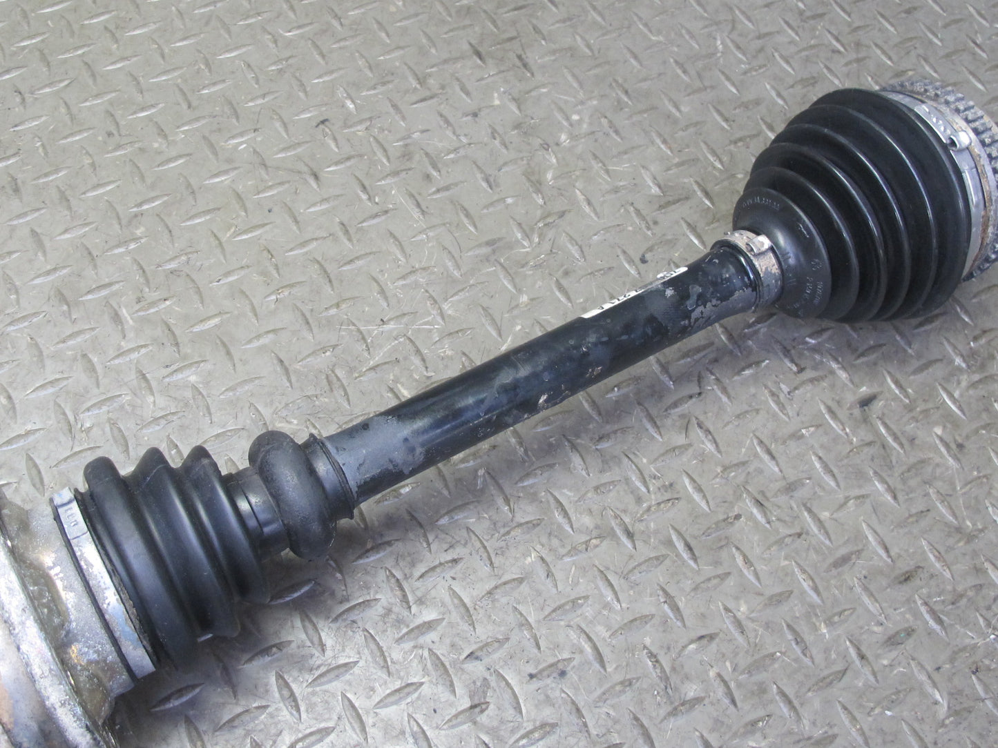 01-03 VW Eurovan T4 2.8L A/T Front Right Suspension Axle Shaft 7D0407271A OEM