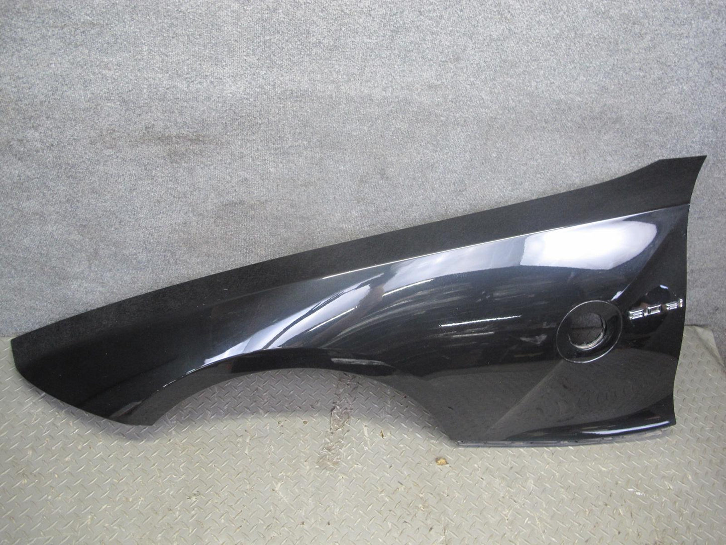 03-08 BMW E85 Z4 Front Left Fender Shell Cover Panel Black OEM