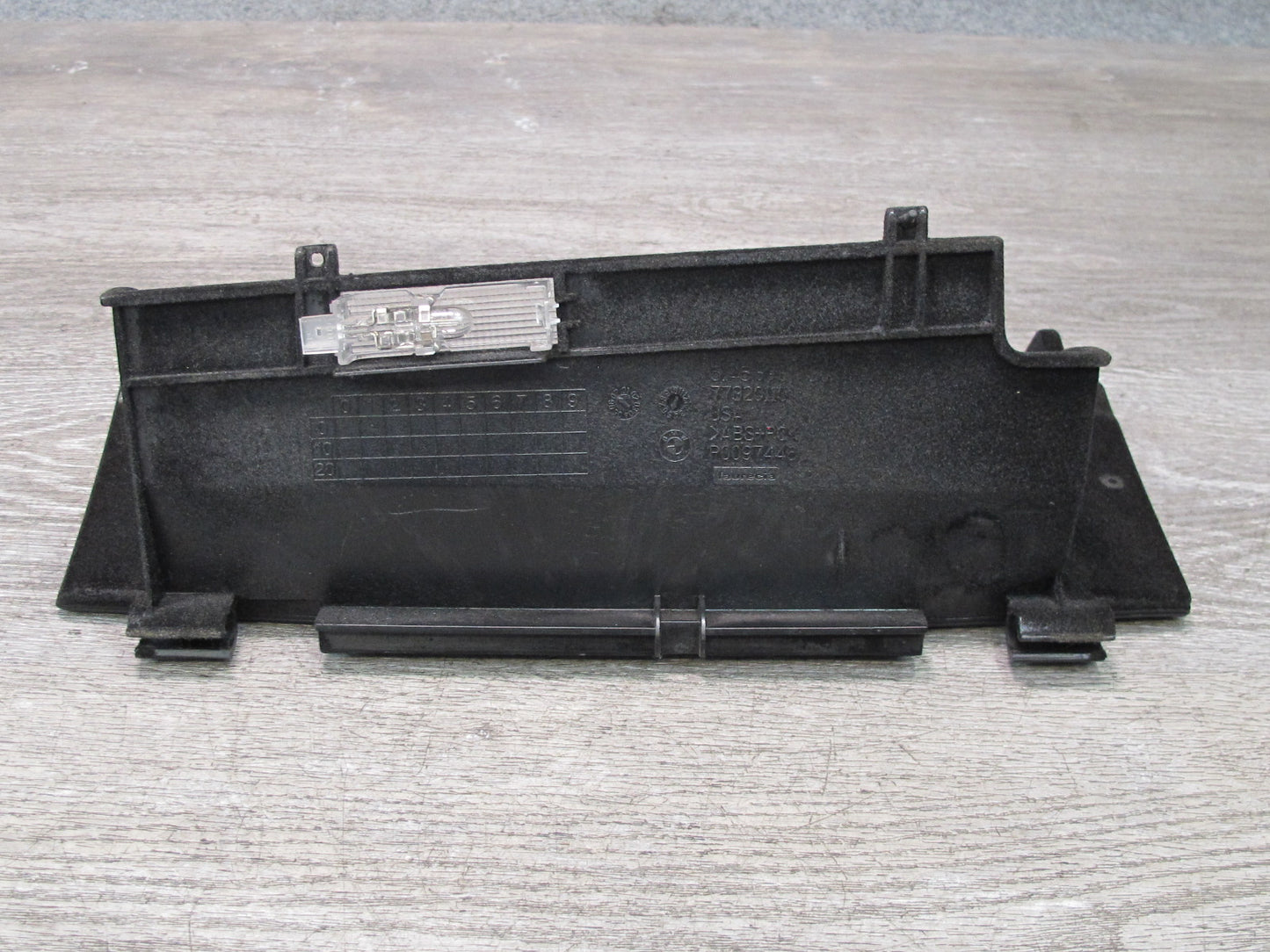 06-08 BMW E86 E85 Z4 Dash Front Right Glove Box Compartment Storage Black OEM