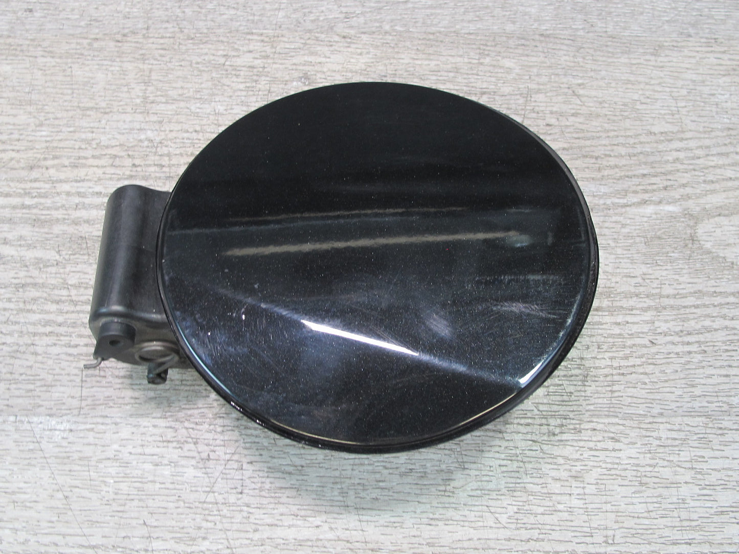 03-08 BMW E85 Z4 Fuel Door Lid Cover w Housing Black OEM