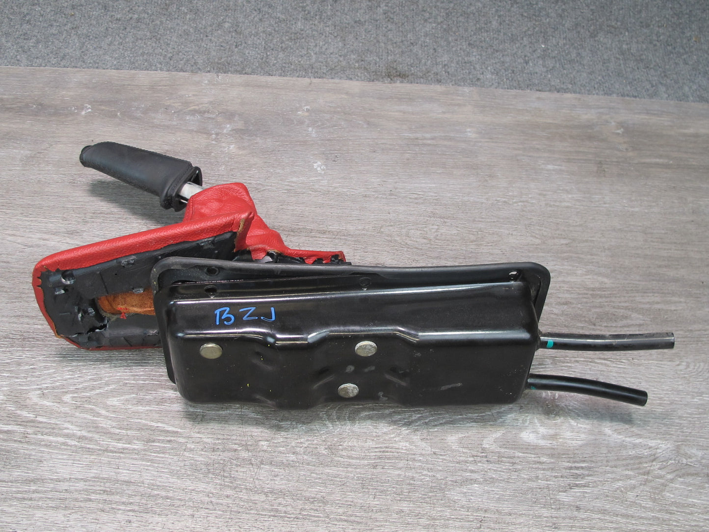 03-08 BMW E86 E85 Z4 Parking Handbrake Lever w Housing & Boot Cover Assy OEM