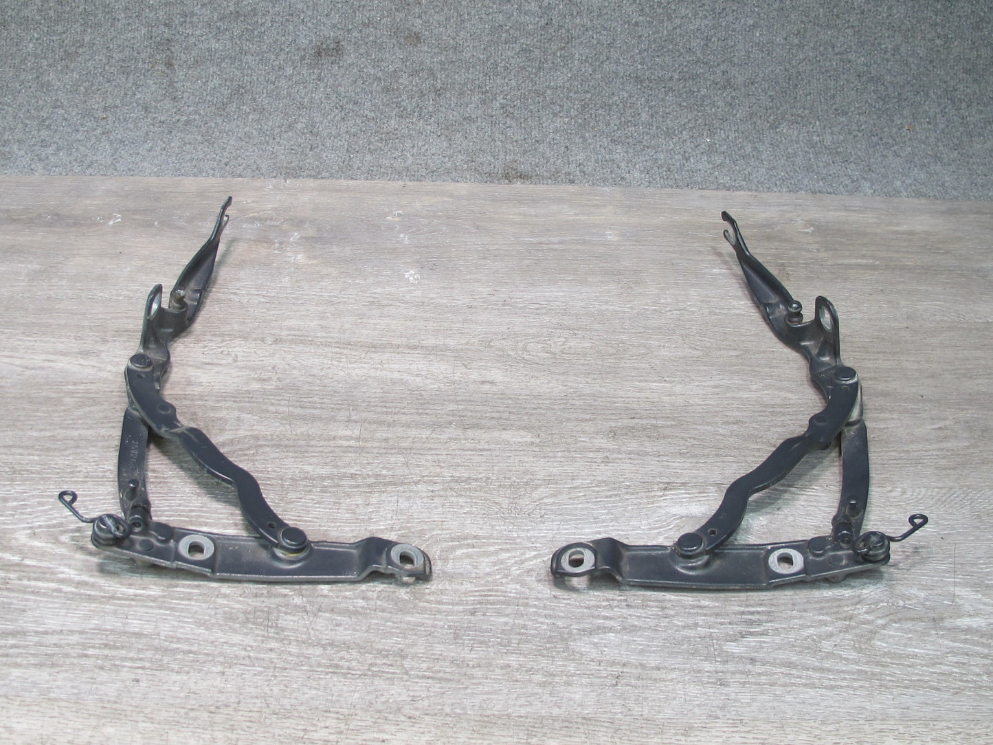 03-08 BMW E85 Z4 Set of 2 Rear Left & Right Trunk Hinge Black OEM