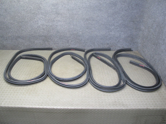 2003-2009 Hummer H2 Front & Rear Door Weatherstrip Rubber Seal Gasket Set of 4