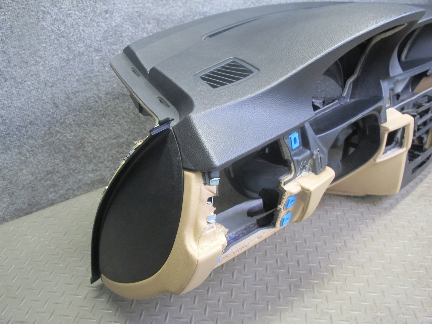 08-13 BMW E90 E92 M3 Dashboard Dash Instrument Panel Cover Double Scoop