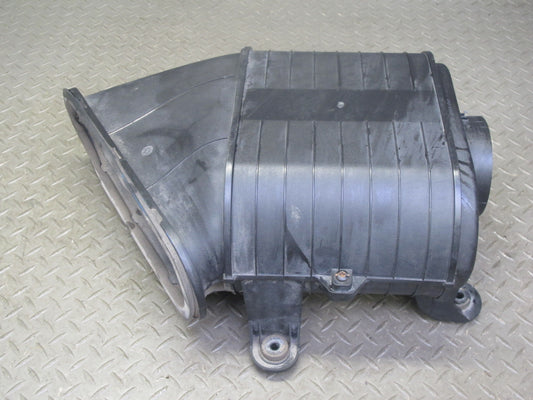 2003-2007 Hummer H2 6.0L Air Intake Cleaner Filter Box Housing