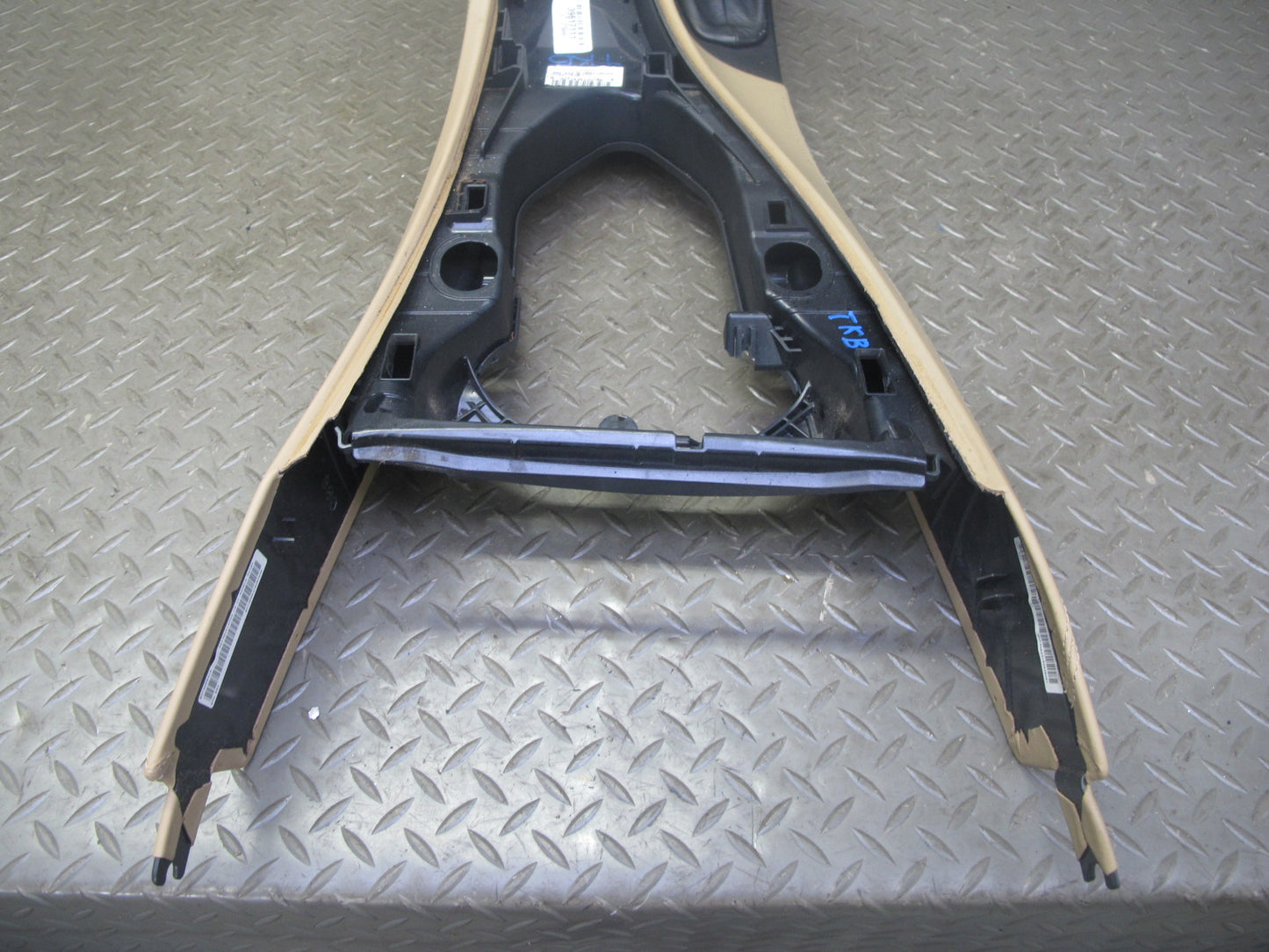 2008 BMW E90 E92 E93 M3 Center Console Trim Cover Panel w Armrest