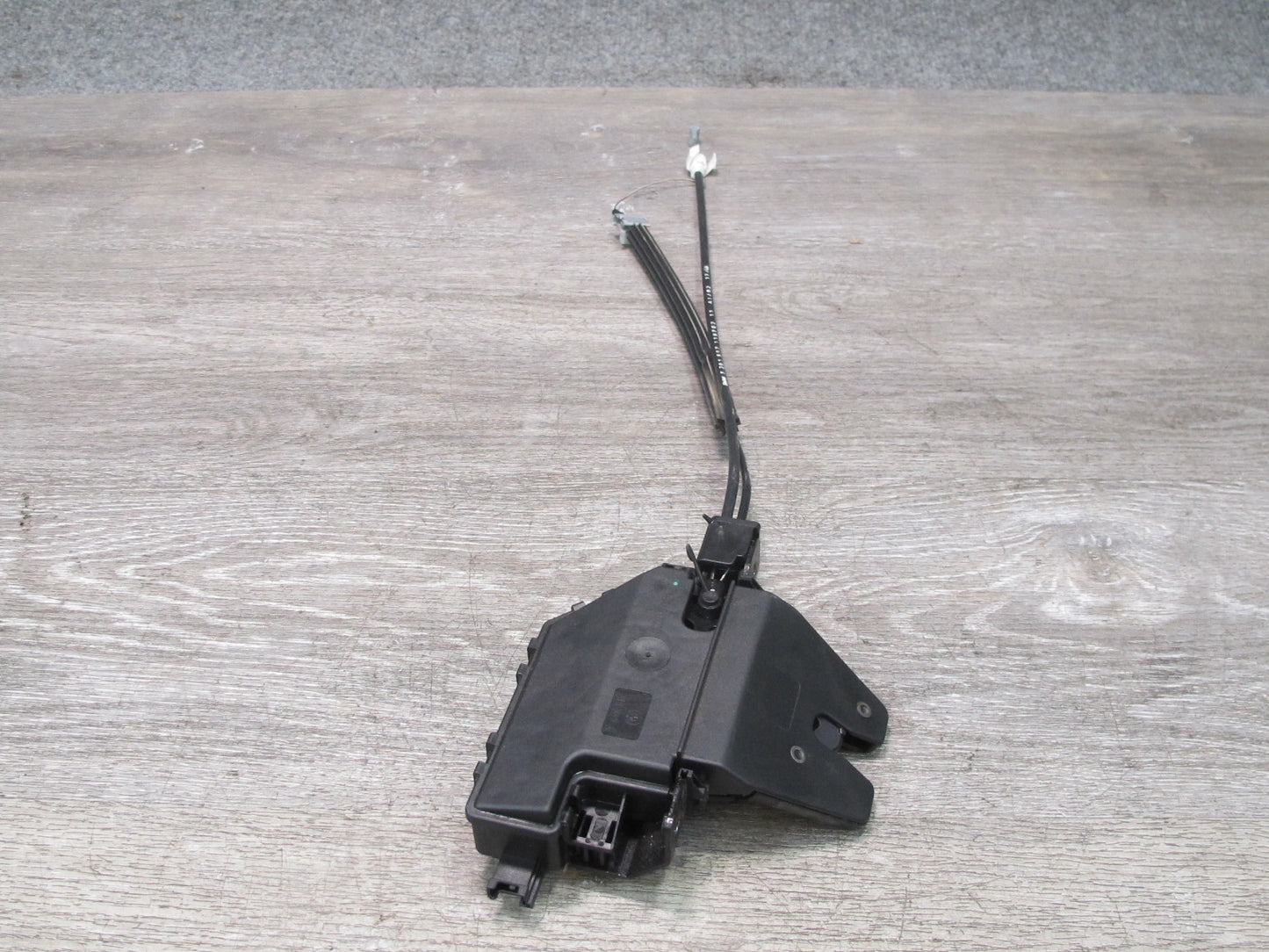 2008-2013 BMW E90 E92 M3 328i 335i Rear Trunk Lid Lock Latch Actuator