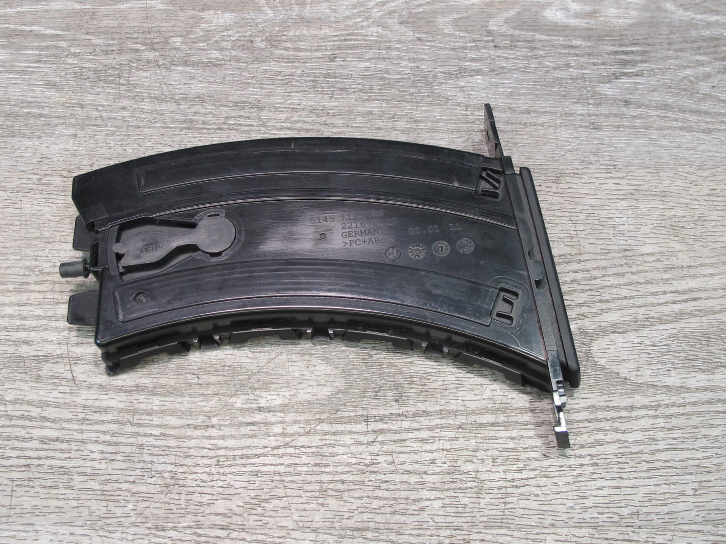 2008-2013 BMW E90 E92 E93 M3 328i 335i Dash Front Left CUP Holder 7127406
